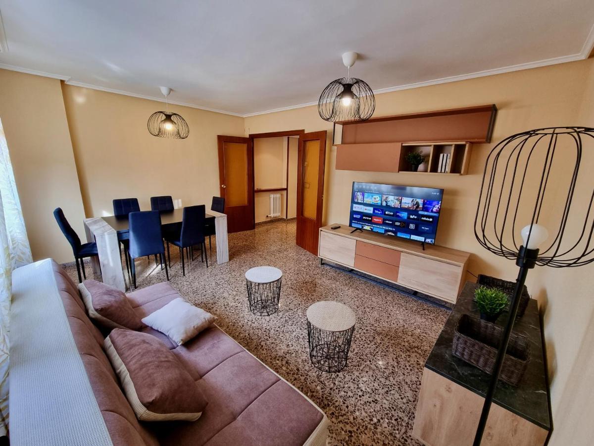 Apartamento Montse Zaragoza Ngoại thất bức ảnh