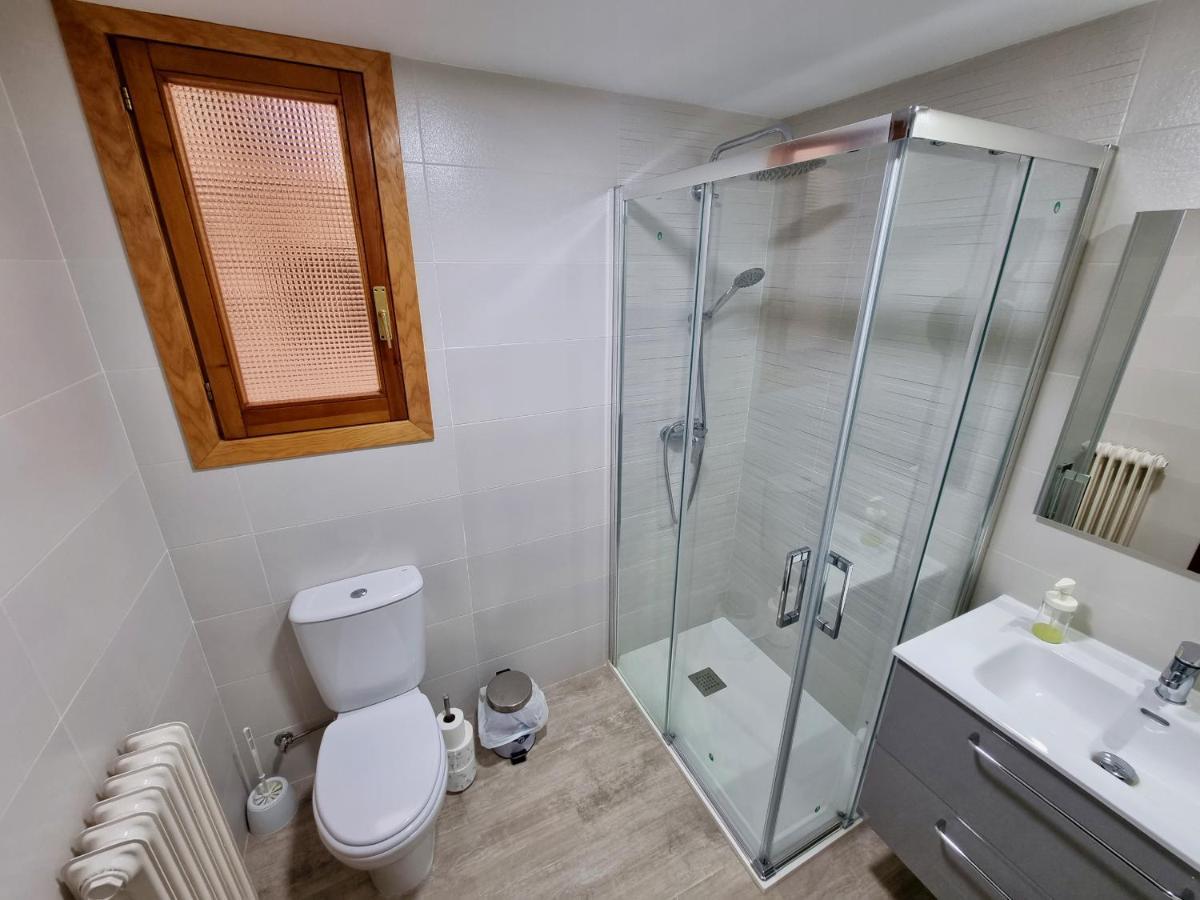 Apartamento Montse Zaragoza Ngoại thất bức ảnh