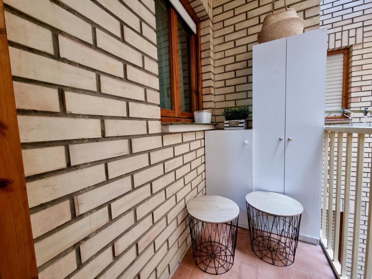 Apartamento Montse Zaragoza Ngoại thất bức ảnh