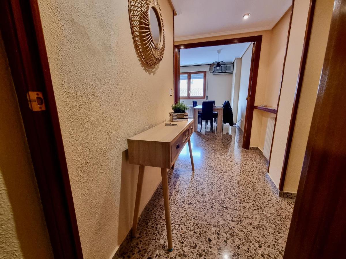 Apartamento Montse Zaragoza Ngoại thất bức ảnh
